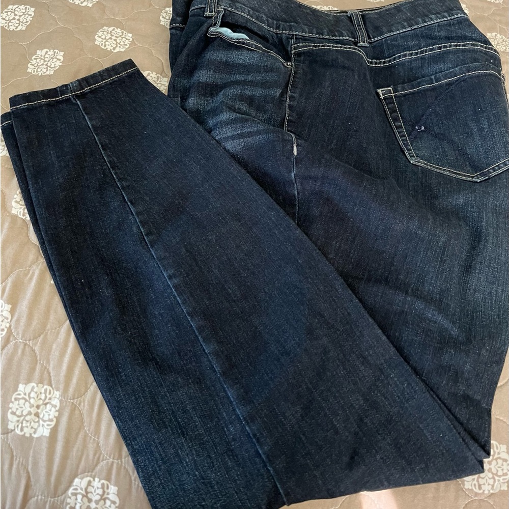 High rise skinny jeans, tighter tummy 2% spandex